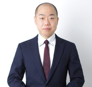 服部　幹郎