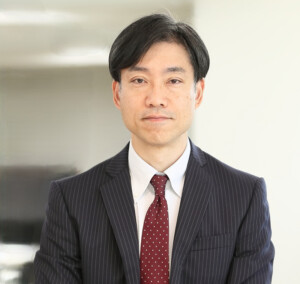 小島　央生